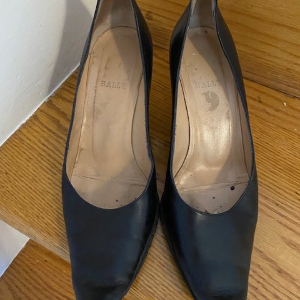 Bally Vintage Pumps 38.5 Black